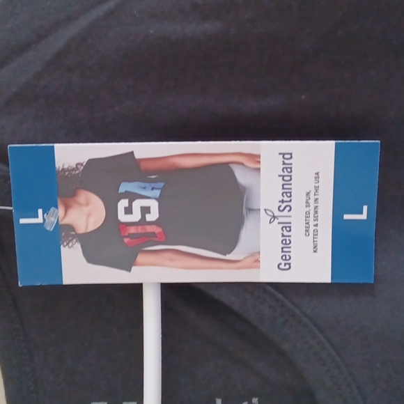 Woman's  general standard  shirt - Picture 2 of 2